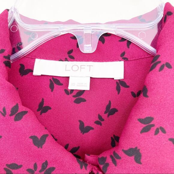 Ann Taylor Loft Pink Butterfly Button Down Blouse Sz XS - Picture 2 of 6